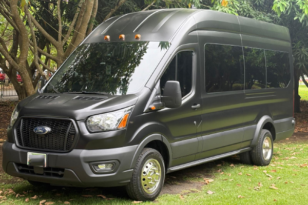 luxury limo bus